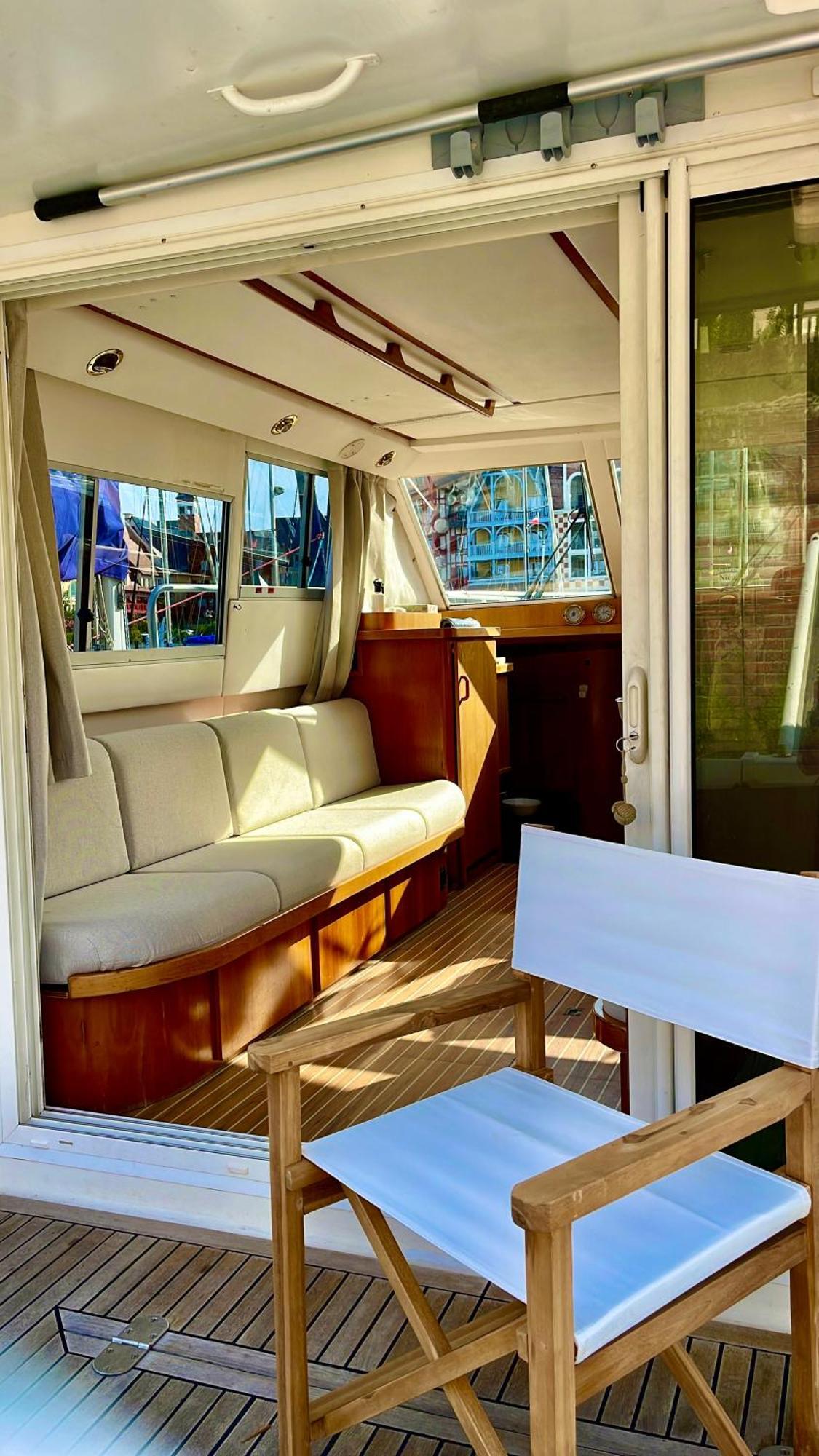 Yacht Deauville Exterior foto